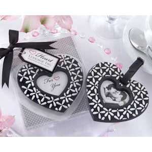 Follow Your Heart Black and White Luggage Tag   Set of 25  
