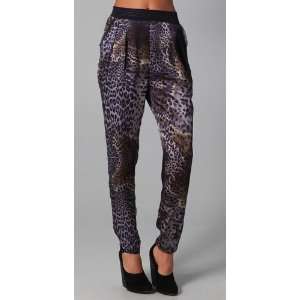  Of Two Minds Palma Leopard Print Pants: Home & Kitchen