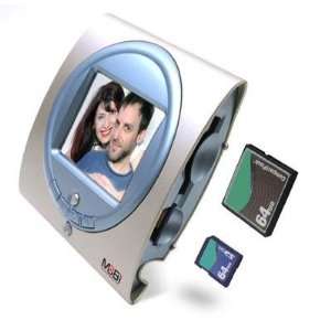   70026 Digital Photo Frame with 3.5 inch TFT LCD Screen: Camera & Photo