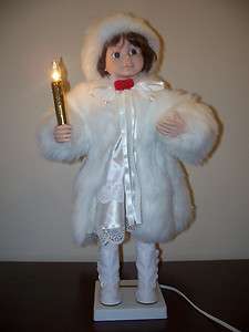 MOTIONETTE ANIMATED CHRISTMAS TELCO SNOW GIRL CAROLER WHITE FUR COAT 