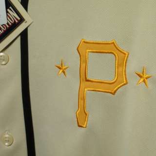 ROBERTO CLEMENTE Majestic Cooperstown Tradition Jersey  