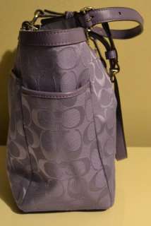 NWT Coach Signature Medium Tote Bag & Wristlet Set   Violet/Purple 
