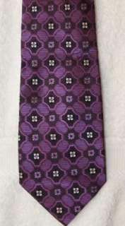 NEW KNOTS FOR HOPE KOMEN Mens Neck Tie 100% Silk Purple Floral Geo 