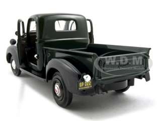 1941 PLYMOUTH PICKUP GREEN 1:24 DIECAST MODEL CAR  