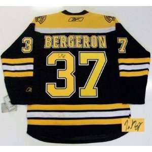  Signed Patrice Bergeron Jersey   Rbk Cup: Sports 