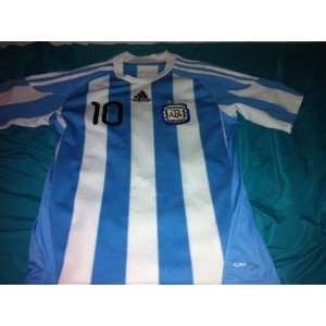  MESSI #10 Official Argentina Home jersey   size M Sports 