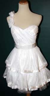 WINDSOR $100 White Prom Homecoming Day Formal Gown NWT  