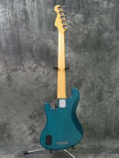 1998 FENDER AMERICAN DELUXE 5 STRING JAZZ BASS V TEAL GUITAR WITH CASE 