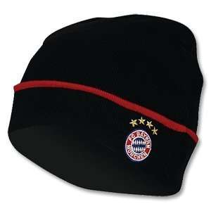  09 10 Bayern Munich C/L Wool Hat   Black: Sports 