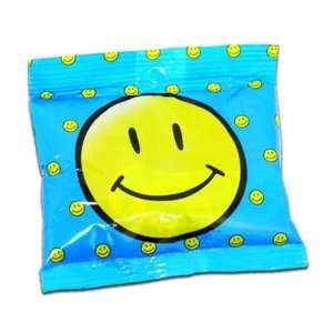  Rubbermaid Smiley Face Blue Ice Pack Case Pack 48: Sports 