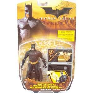   Batman Begins Battle Gear Batman   3 languages on package Toys