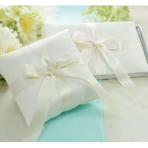  Wedding Favors Tied with a Bow Ring Pillow: Health 