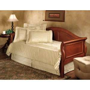  Hillsdale   Bedford Daybed   124DB