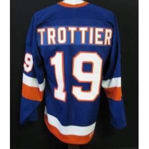  Bryan Trottier New York Islanders Jersey L CCM: Sports 