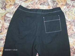 LEE KHAKIS womans 18M Black Stretch Trouser Style CAPRIS 34x21  