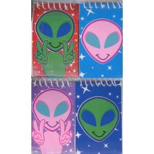  Mini Alien Spiral Notebook 12 per set Toys & Games