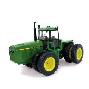  ERTL 45210   1/32 scale   Farm Toys: Toys & Games