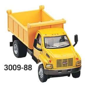   2003 GMC Topkick 2 Axle Low Bed Dump Truck   Yellow: Toys & Games
