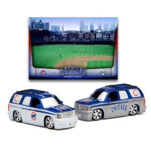   MLB Cadillac Escalade Home & Away Pack with Team Card: Everything Else
