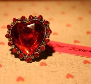   CUTE RUBY CRYSTAL HEART VINTAGE RING *U.S SELLER* FAST SHIPPING  