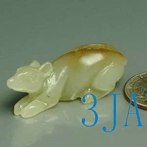 Hand Carved Natural Hetian Nephrite Jade Mouse Figurine  