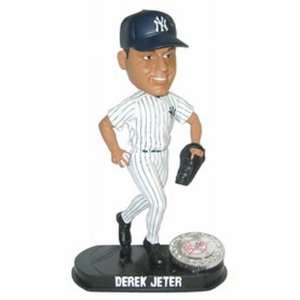   New York Yankees Derek Jeter Blatinum Bobble Head (Home) Toys & Games