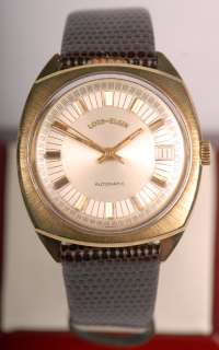   use but is very clean and well kept. Very nice vintage wrist watch