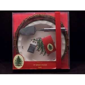 Spode Christmas Tree Pumpkin Pie Kit:  Kitchen & Dining