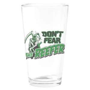  Pint Drinking Glass Marijuana Dont Fear The Reefer Grim 