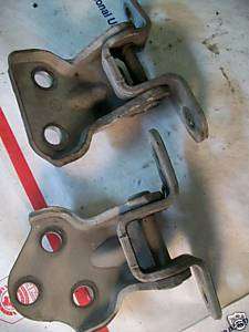 1992 CELICA GT LEFT DOOR HINGE TOP & BOTTOM #910  