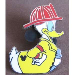    Hidden Mickey Pin Fire Fighter Donald Duck (2007) 