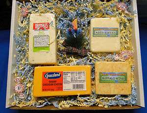 Wisconsin Country Christmas Favorite Cheese Gift Box  