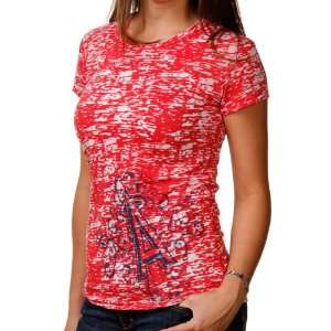   Ladies Scroll Burnout Premium Crew T shirt   Red: Sports & Outdoors