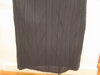 BNWOT ISSEY MIYAKE GRAY PLEATED SCULPTURAL SKIRT SETS Sz S  