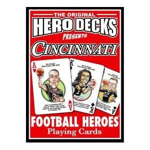  HeroDecks   Cincinnati Bearcats   Playing Cards Toys 