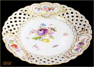 foreign buyers are welcome piece a very fine porcelain dish