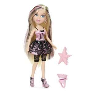 Bratz Seasonal Doll   Heartbreakerz Cloe Toys & Games