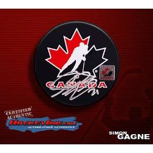  : Simon Gagne Autographed Team Canada Hockey Puck: Sports & Outdoors