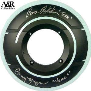 Bruce Boxleitner   Cindy Morgan Signed TRON LEGACY Identity Disc 