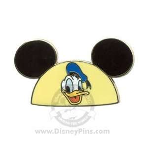 Donald Duck On Mickey Ear Hat 