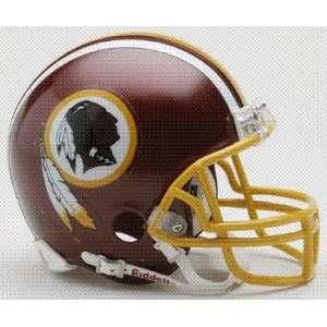   Washington Redskins Riddell Mini Football Helmet Sports Collectibles